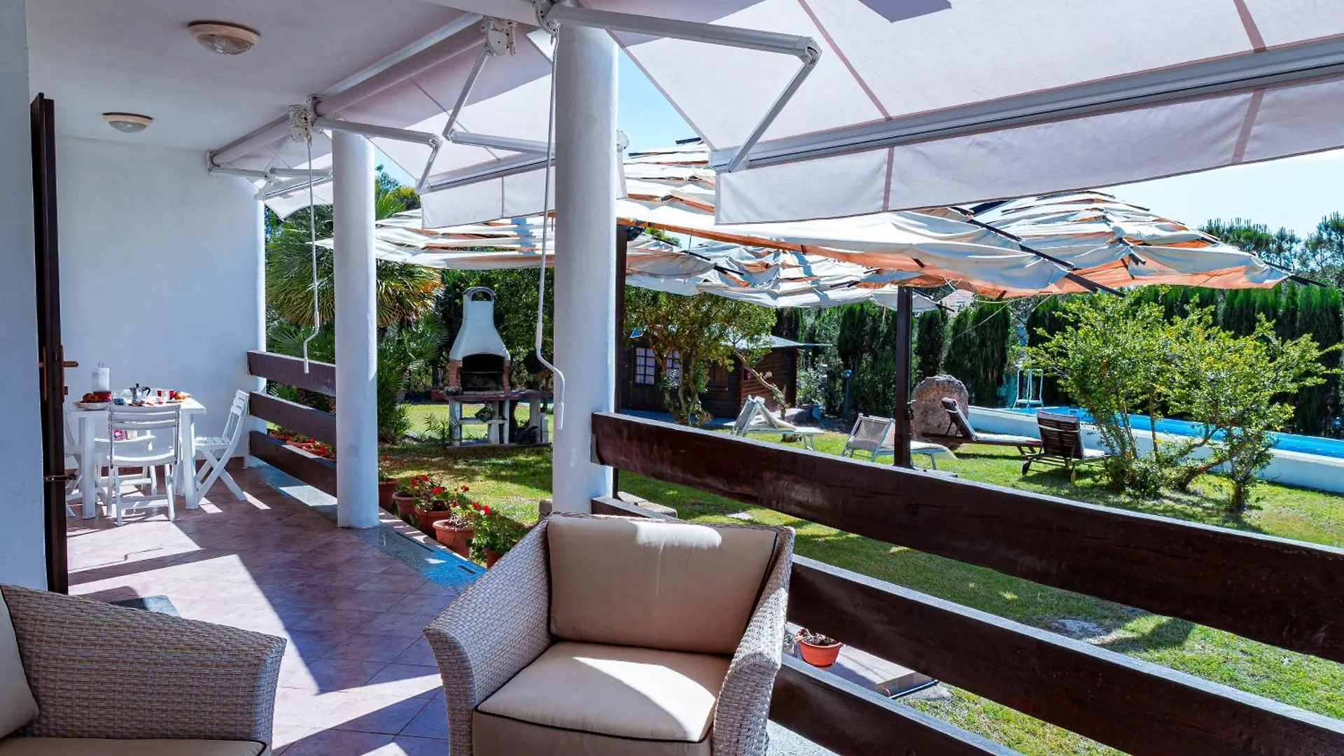 Villa Mirta- Villa Privata Con Giardino E Piscina Alghero