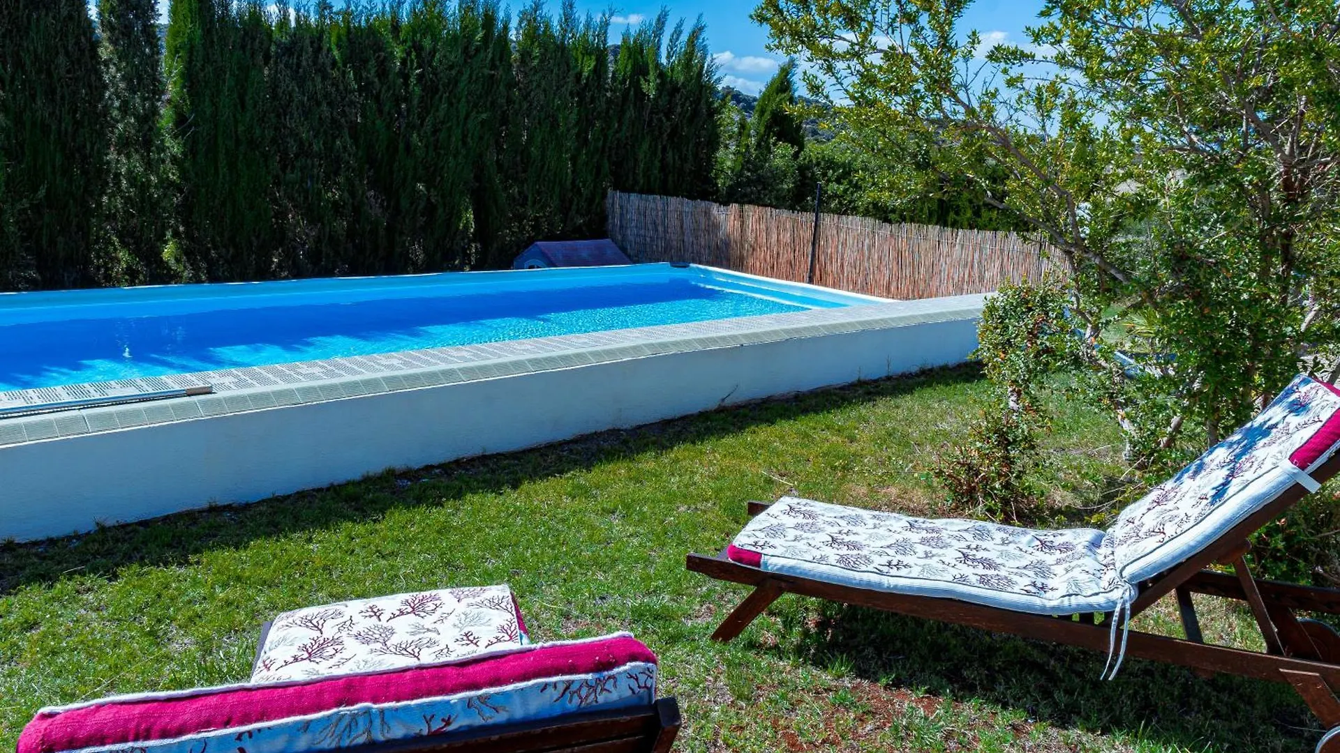 Villa Mirta- Villa Privata Con Giardino E Piscina Alghero
